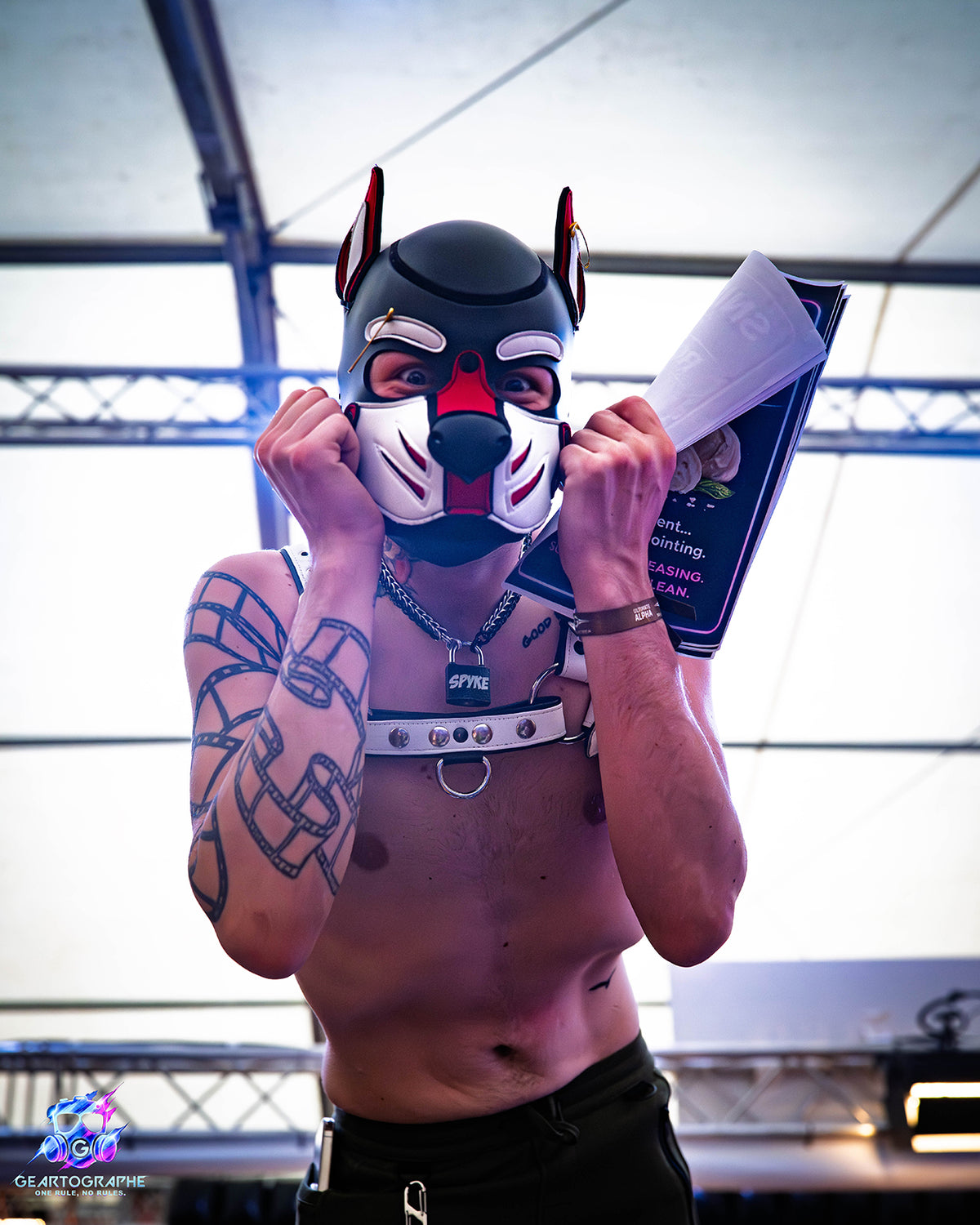 SNIFF, Scent 3