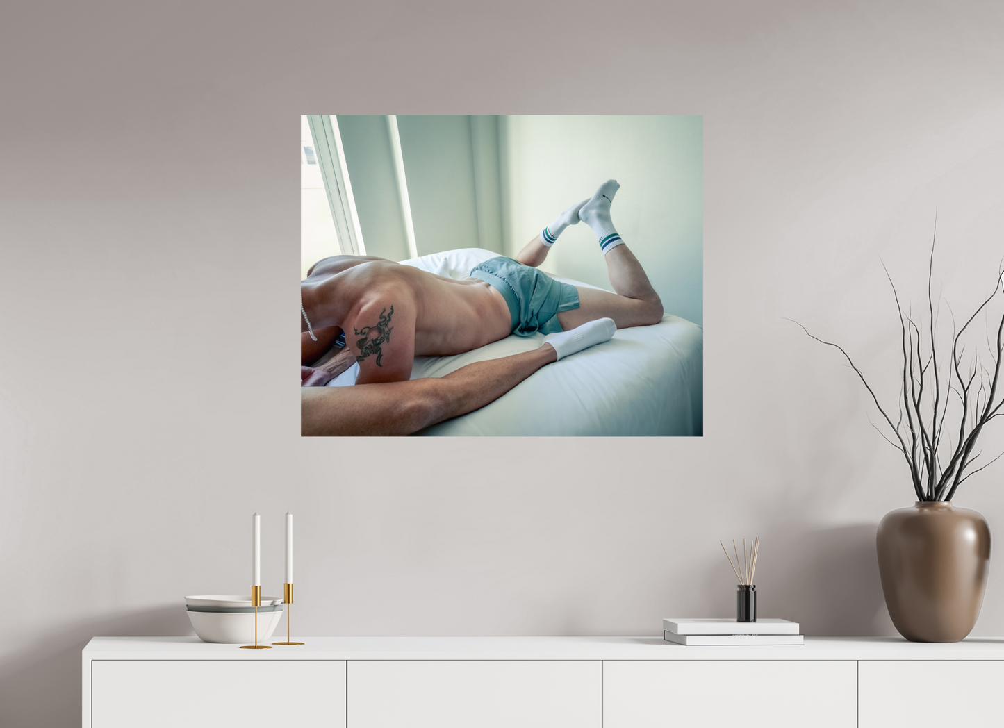 35 x 28″, Giclee Pearl Afternoon Snack - Fine Art Photography Print