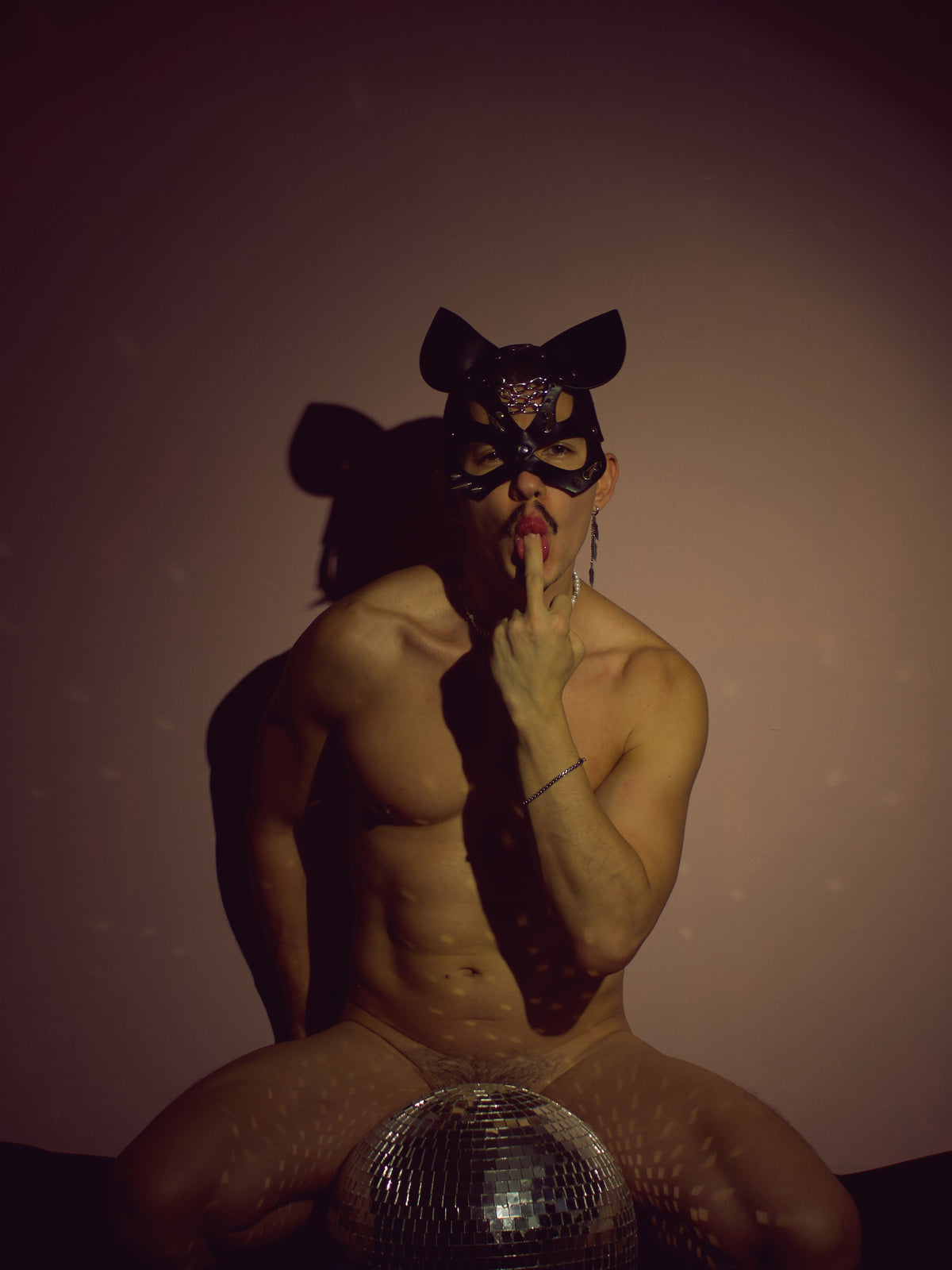 SNIFF, Scent 3