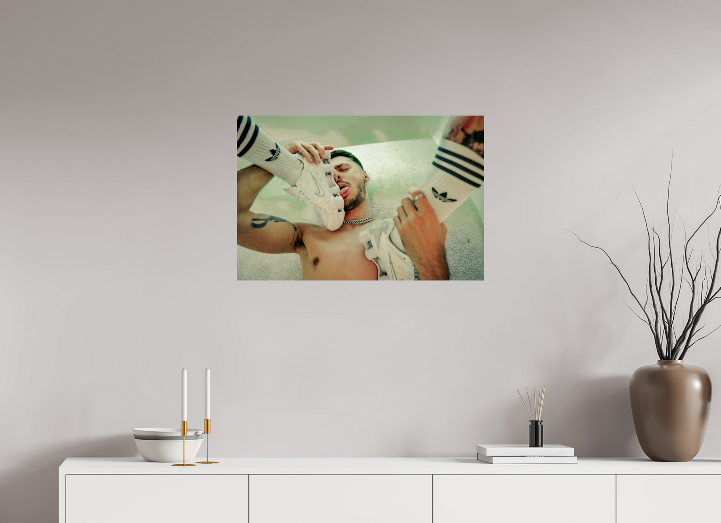 30 x 20″, Giclee Pearl Cleaning Day - Fine Art Photography Print