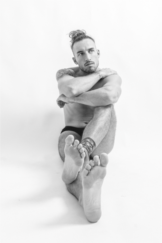 Main image To the Soles of His Feet